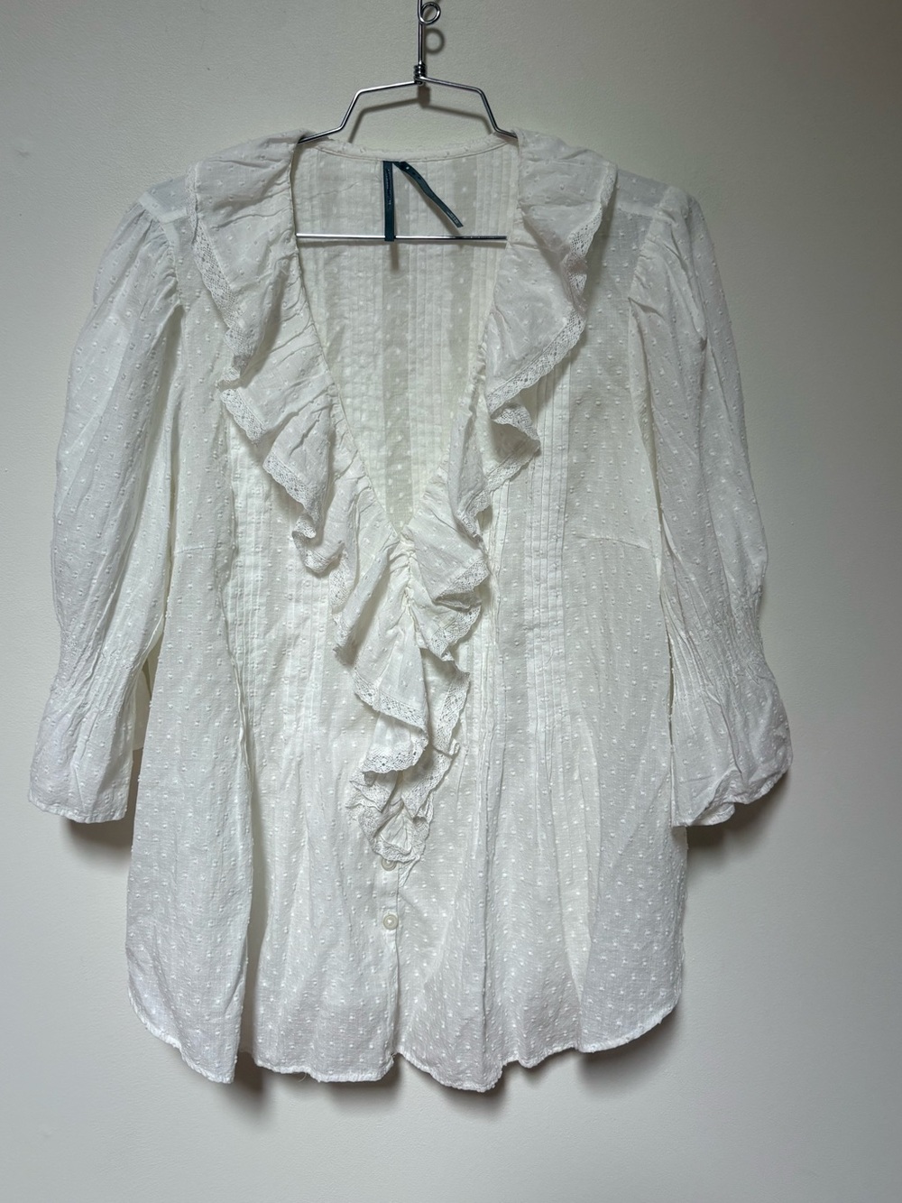 NWOT By Anthropologie Ruffled Pin-Tuck Button-Front Blouse Size Medium - Picture 4 of 13